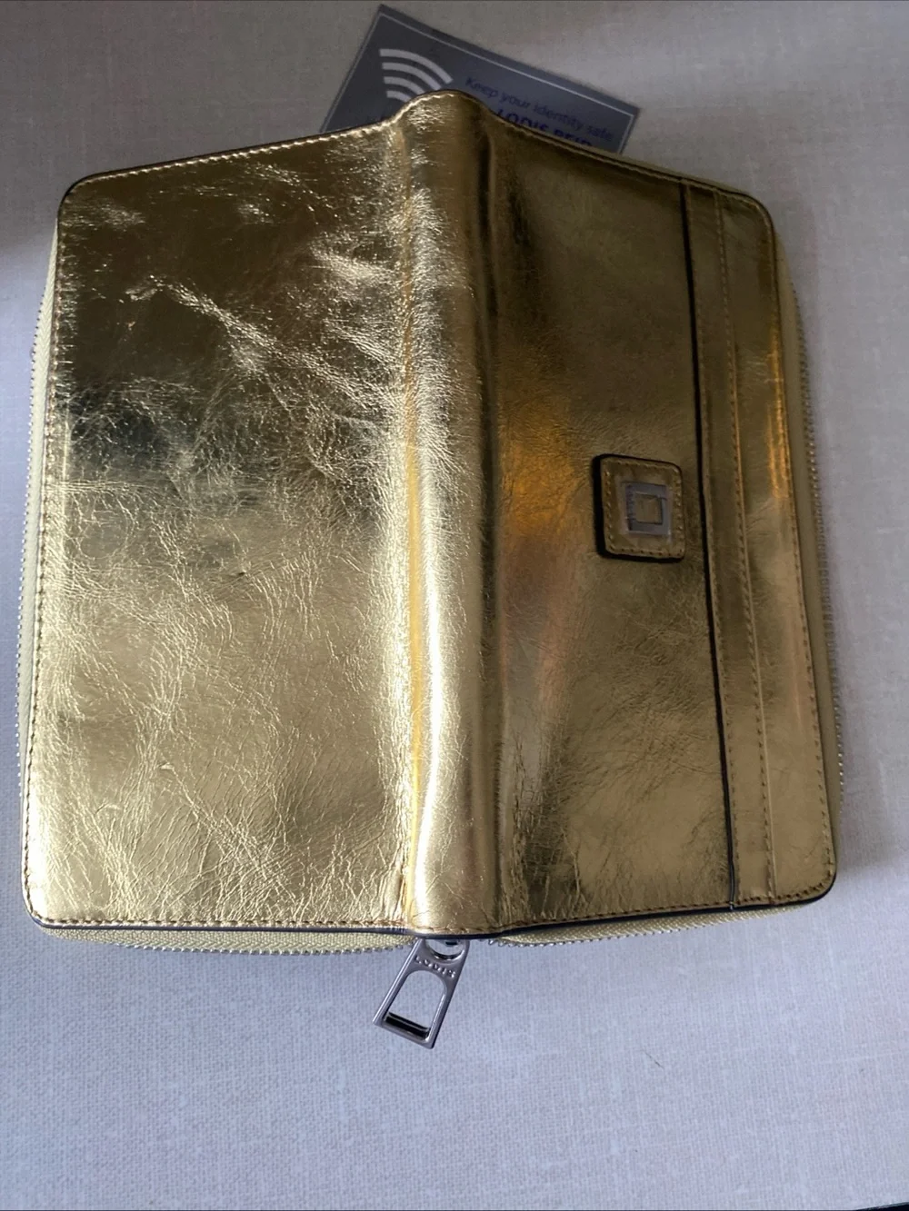 Lodi’s RFID Protection Gold Leather Zip Around Wallet  Vintage